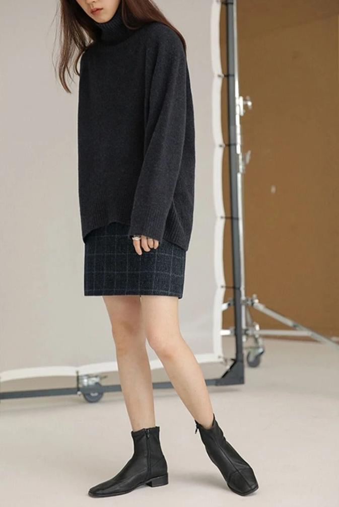 MIRA – Maglione con collo alto morbido