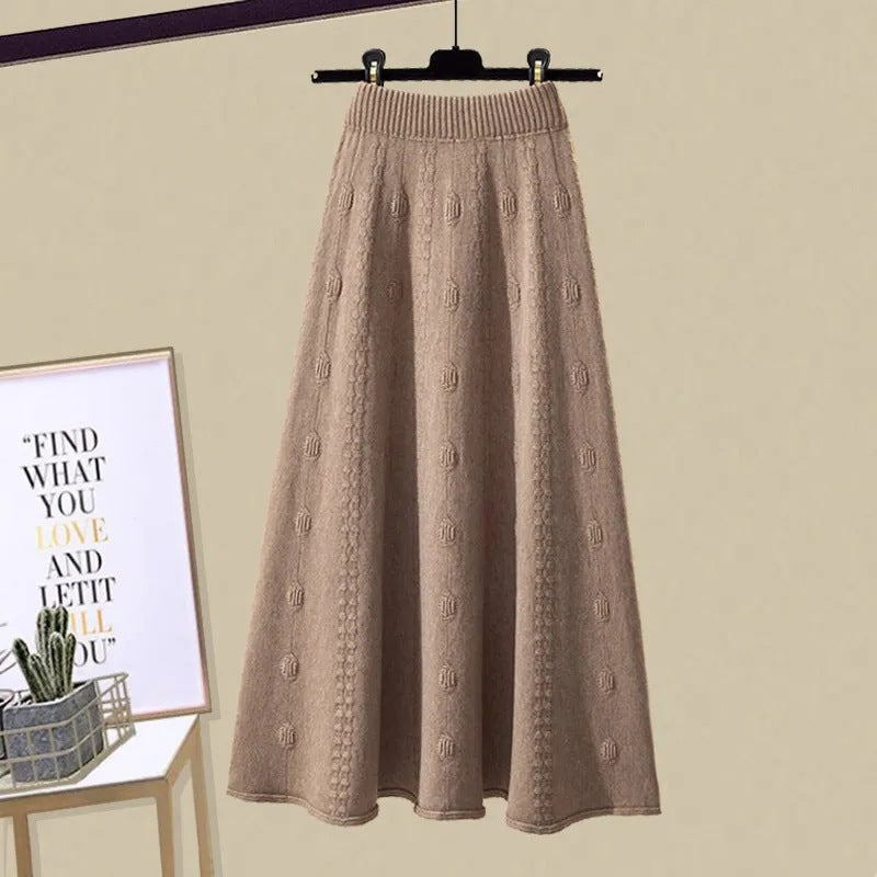 XENIA - Felpa e Gonna Casual