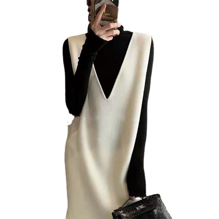 CATERINA – Elegante abito in maglia con gilet di lana