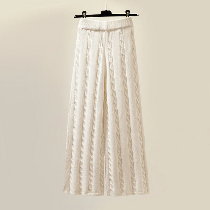 Beatrice - Completo di maglieria comodo e accogliente