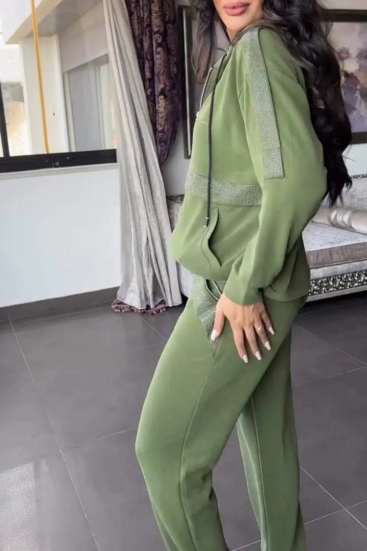 Cristina – Completo a due pezzi con cappuccio e cerniera