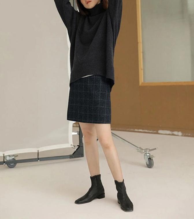 MIRA – Maglione con collo alto morbido